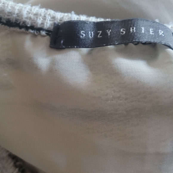 Suzy Shier Cream and Black Striped Long Sleeve Top M - Picture 3 of 6